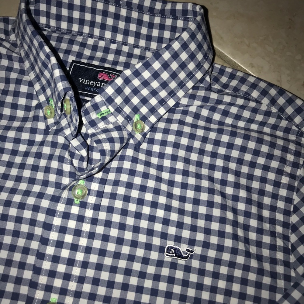 Vineyard vines button down